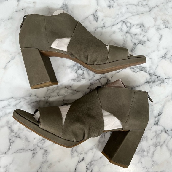 Eileen Fisher Marla Women's Sandals Block Heel Olive Green Suede Leather Size 11 - Picture 9 of 11